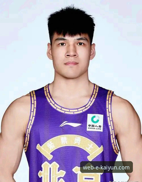开云体育最新版本 CBA状元陈国豪回避条款事件深度评测:从北控到广州的博弈与体育规则思考